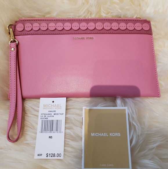 Super cute MK Analise Wristlet - Picture 3 of 7